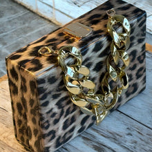 Load image into Gallery viewer, Animal print evening purse