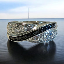 Load image into Gallery viewer, Black and white crystal ring