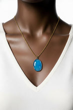 Load image into Gallery viewer, Blue chalcedony gemstone pendant necklace