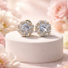 Load image into Gallery viewer, Crystal flower Stud earrings