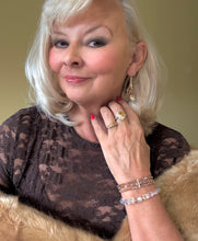 Load image into Gallery viewer, Gold crystal beaded bracelet for women