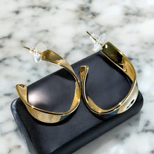 Load image into Gallery viewer, Gold hoop stud earrings