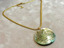 Load image into Gallery viewer, Golden shell pendant necklace in gold filled
