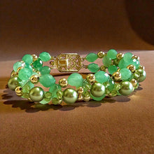 Load image into Gallery viewer, Green and gold handmade woven bracelet