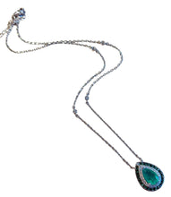 Load image into Gallery viewer, Green tourmaline gemstone necklace