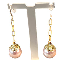 Load image into Gallery viewer, Long pink pearl earrings in gold