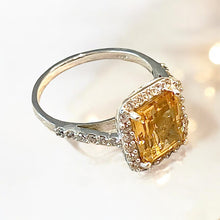 Load image into Gallery viewer, Citrine gemstone ring
