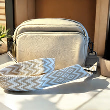 Load image into Gallery viewer, Crossover cream leather bag