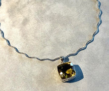 Load image into Gallery viewer, Lemon topaz gemstone pendant necklace