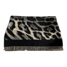 Load image into Gallery viewer, Black and cream print winter scarf