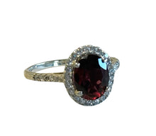 Load image into Gallery viewer, Oval cut garnet and white topaz ring