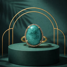Load image into Gallery viewer, Oval facet cut emerald gemstone ring in gold