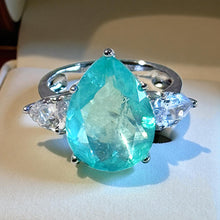 Load image into Gallery viewer, Mint Paraiba Tourmaline gemstone ring for women