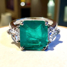 Load image into Gallery viewer, Green Paraiba tourmaline ring