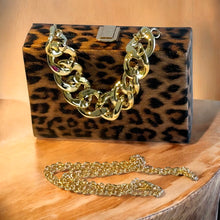 Load image into Gallery viewer, Print gold and black evening bag for Ladies