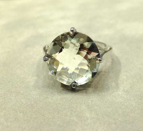 Green amethyst gemstone ring