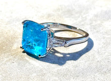 Load image into Gallery viewer, Side view of Paraiba tourmaline ring
