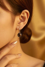 Load image into Gallery viewer, Smokey quartz silver hoop earrings