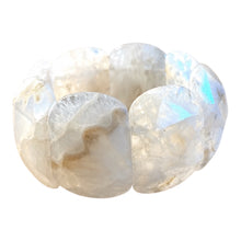 Load image into Gallery viewer, White quartz stretch beaded bracelet for women