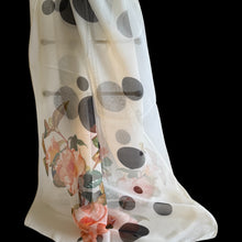 Load image into Gallery viewer, White floral print scarf