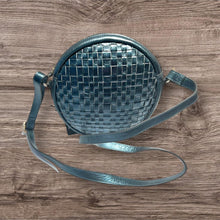 Load image into Gallery viewer, Woven Italian leather bag in teal color