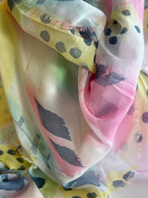 Load image into Gallery viewer, Multi color print summer scarf for women