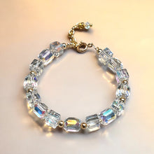 Load image into Gallery viewer, Crystal bracelet in gold