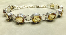 Load image into Gallery viewer, Cirtine gemstone bracelet