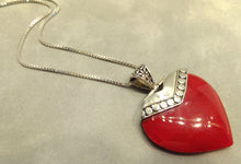 Load image into Gallery viewer, red coral heart necklace