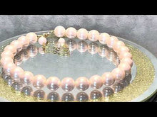 Load and play video in Gallery viewer, Mother of pearl necklce