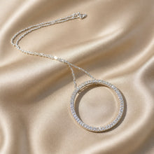 Load image into Gallery viewer, Austrian Crystal round pendant necklace in sterling silver