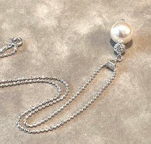 Load image into Gallery viewer, White Mother Of pearl necklace in sterling silver