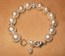 Load image into Gallery viewer, Handcrafted Mother of Pearl and Swarovski Crystal Bracelet - butlercollection
