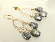 Load image into Gallery viewer, Labradorite and gold earrings