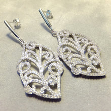 Load image into Gallery viewer, Sterling silver Swarovski Crystal drop earring