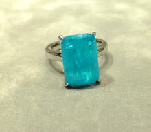 Load image into Gallery viewer, Neon Blue Paraiba Tourmaline ring