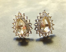 Load image into Gallery viewer, Pink topaz stud earrings