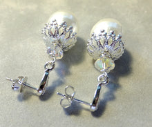 Load image into Gallery viewer, Pearl drop vintage earrings in sterling silver

