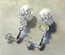 Load image into Gallery viewer, Pearl drop vintage earrings in sterling silver