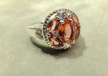 Load image into Gallery viewer, Zultanite gemstone cluster ring
