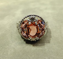 Load image into Gallery viewer, Zultanite gemstone ring