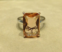 Load image into Gallery viewer, Princess cut morganite ring
