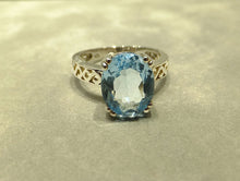 Load image into Gallery viewer,  Oval Genuine Blue Topaz gemstone ring
