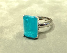 Load image into Gallery viewer, Side view of Paraiba Tourmaline ring