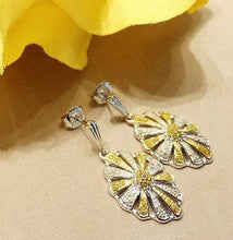 Load image into Gallery viewer, Yellow and white Diamond earrings