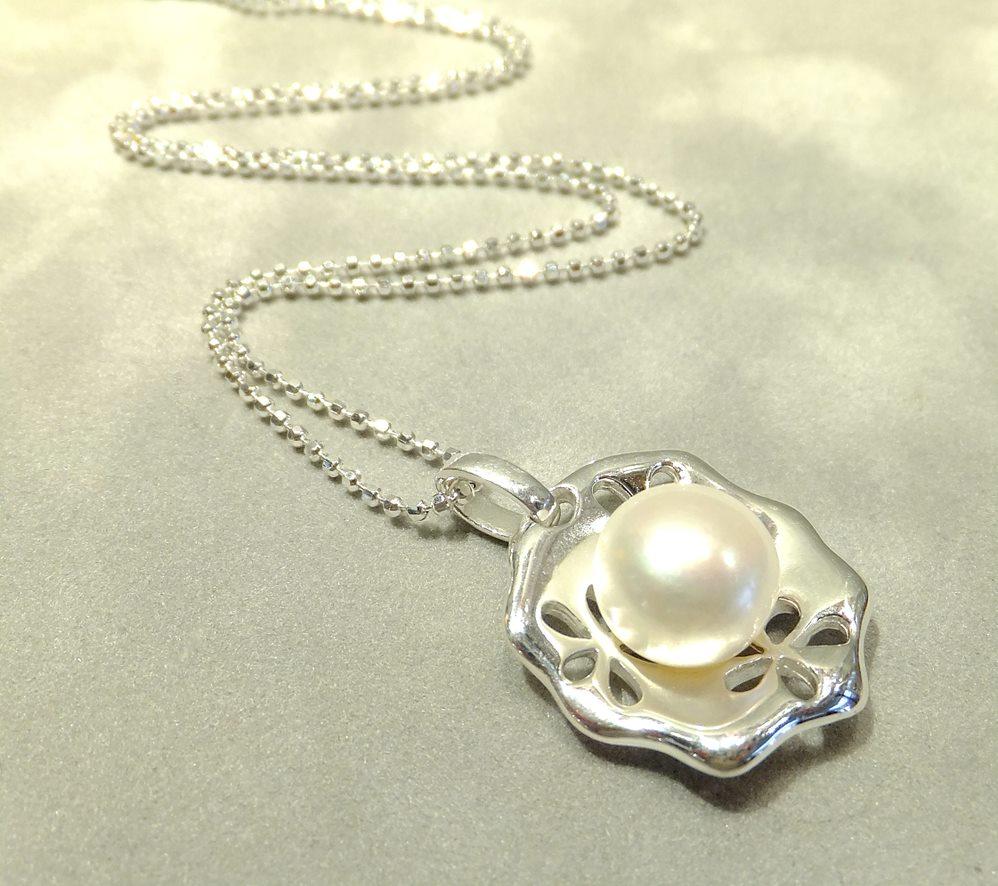 Necklaces & Pendents For Women | The Butler Collection