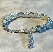 Load image into Gallery viewer, Blue topaz bracelet

