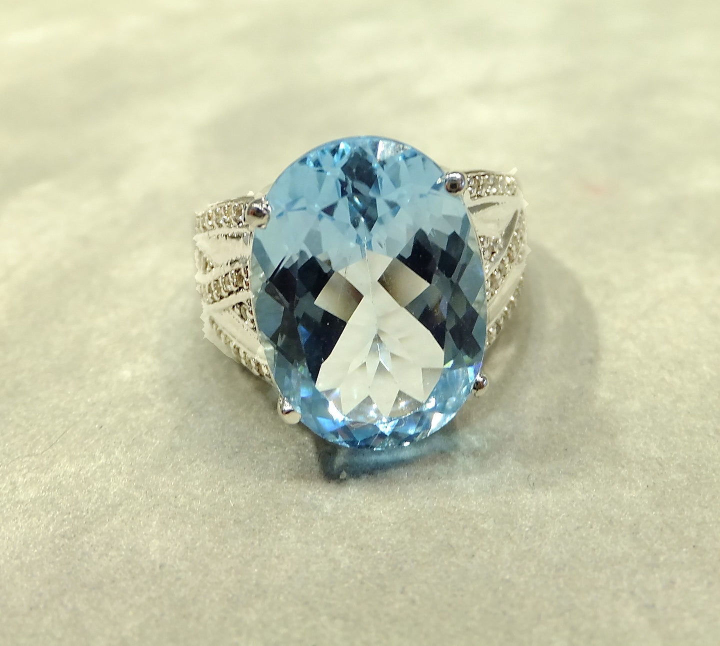 Oval Blue topaz gemstone ring in sterling silver