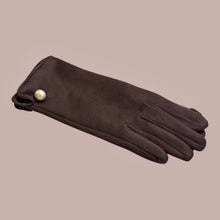 Load image into Gallery viewer, Women&#39;s brown winter glove
