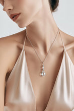 Load image into Gallery viewer, Crystal quartz gemstone necklace
